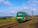 Neue Version (anderer Zuschnitt, dank Herbert und Jeanny)

Der VT 264 der vectus (ein Alstom Coradia LINT 41) fährt am 13.04.2013 über den Hohen Westerwald, hier bei Hachenburg in Richtung Hattert. 

Er fährt die Oberwesterwald-Strecke (KBS 461) als RB 28: Limburg/Lahn-Westerburg-Hachenburg-Altenkirchen-Au/Sieg.

Gesellschafter der vectus Verkehrsgesellschaft mbH sind die Hessische Landesbahn (74,9%) und die Westerwaldbahn (25,1%).