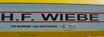 Ein Familienmitglied der Familie Wiebe war Namensgeber fr die Maxima 40CC.  Tim Hermann - Das Kraftpaket  ist auf der Flanke der Lok zu lesen. Aufgenommen am 22.04.2011 in Eschwege West.