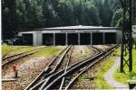 An dem Tag des 12.7.2005 konnte man vom Parkplatz aus in Grainau in das Betriebswerk der Zugspitzbahn schaun.