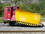 Dienstfahrzeuge MGB - Der Schneepflug X 2901 im Werkst�tteareal von Brig.
Die Bilder vom Depot-Werkst�ttenareal wuren alle von Auserhalb des MGB Gel�nd gemacht, Durch einen Zaun von einer �ffentlicher Strasse die zum MGB Areal f�hrt am 25.09.2009
