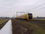 dm-90 Buffels 3421 und 3406 mit Regionalzug 9146 Groningen CS-Zwolle bei Haren am 19-2-2010.