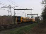 Buffels 3422 und 3424 mit Regionalzug 9134 Groningen-Zwolle bei Herfte ...
