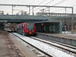 DSB S-Bahn Kopenhagen: S-Bahnlinie F (SE 4103) Danshøj station (: S-Bf Danshøj) am 11.