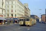 København / Kopenhagen Københavns Sporveje SL 7 (Tw 609 / Bw 1537) København K, Frederiksborggade / Linnésgade am 24. April 1969. - An der Straßenecke befindet sich eine Telefonzelle; nachdem sich die meisten Leute (wenigstens in Dänemark) ein Handy gekauft haben, hat sich der Bedarf an Telefonzellen enorm verringert, und diese praktischen Einrichtungen (nicht alle besitzen ja ein Handy!) sind jetzt aus dem Straßenbild völlig verschwunden. - Die Straße Linnésgade wurde nach dem bekannten schwedischen Botaniker Carl Linné (1707 - 1778) benannt. - Scan eines Farbnegativs. Film: Kodak Kodacolor X.