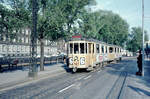 København / Kopenhagen Københavns Sporveje (KS) SL 6 (Großraumtriebwagen 587)  København K, Slotsholmen, Christiansborg Slotsplads im Juni 1968. - Der Triebwagen 587, 1939 von der Hauptwerkstätte der Kopenhagener Straßenbahnen gebaut, befindet sich heute in der Sammlung des Dänischen Straßenbahnmuseums, Sporvejsmuseet Skjoldenæsholm. - Scan eines Diapositivs.