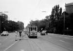 København / Kopenhagen Københavns Sporveje SL 10 (Tw 601 + Bw 15xx) Centrum, København K, Sølvgade / Øster Voldgade im Juni 1968.