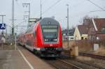 Der Regionalexpress aus Oldenburg f�hrt in Leer(ostfriesl) ein um nach ...