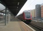 Hier ein RE1 nach Eisenh�ttenstadt, bei der Ausfahrt am 27.2.2010 ...