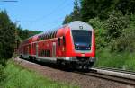 RE 19609 (Stuttgart Hbf-Singen(Hohentwiel)) mit Schublok 146 206-8 bei Talm�hle. ...