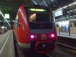 RE im Dresdner HBF. Am Abend des 7.12.09  ...