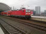 S1 nach Prina am 12.12.09 im Dresdner Hauptbahnhof  ...