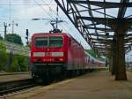 143 849-8 f�hrt mit drei Halberst�dter Regionalzugwagen zur Bereitstellung als ...