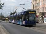 dresden-niederflurwagen-haltestellen-strecken DVB. Nr.2813 'Euro Eyes' verl�sst am 03.10.'09, als Linie 3, die Station Neust�dter Bahnhof richtung Albertplatz.
Viele Gr��e an den netten Fahrer!!
