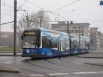 dresden-niederflurwagen-haltestellen-strecken DVB. Nr.2609 'Oppacher Mineralwasser' verl�sst am 31.12.'09 die Station Hauptbahnhof