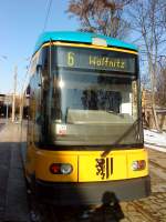 dresden-niederflurwagen-haltestellen-strecken Wagen 2535 an der Endstation Niedersedlitz auf der Linie 6 nach W�lfnitz.