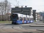 dresden-niederflurwagen-haltestellen-strecken DVB. Nr.2618 'Europa f�rdert Sachsen' am 26.03.'10 an der Haltestelle Hauptbahnhof