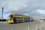 dresden-niederflurwagen-haltestellen-strecken 2617 am 04.03.10 an der Augustusbr�cke/Dresden