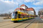 dresden-niederflurwagen-haltestellen-strecken 2812 am 04.03.10 am Postplatz/Dresden