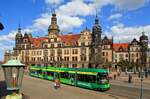 Dresden Tw 2542 vor ...  Christian Wenger 26.04.2012