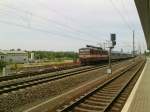 dresdensonstige Eine CD f�hrt mit einem IC durch den Bahnhof Reick.