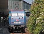 IC2114 mit Schublok 101 070-1 Adler Mannheim beim Halt in ...
