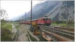 e-loks-ge-4-4-ii RE1257 aus Disentis mit Ge 4/4 II 616 'Filisur' erklimmt die Steigung Richtung Chur West. (21.04.2010)
