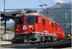 e-loks-ge-4-4-ii RE1225 nach Scuol-Tarasp mit Ge 4/4 II 626 'Malans' h�lt in Klosters. (26.06.2010)