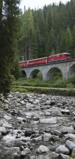 RhB Ge 4/4 II 624 Celerina/Schlarigna am 11. August 2010 ...