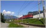 RE1244 mit Ge 4/4 II 633 *Zuoz f�hrt in Untervaz-Trimmis ...