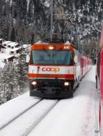 e-loks-ge-4-4-iii RhB - Lok Ge 4/4 641 unterwegs vor Schnellzug zwischen Berg�n und Preda am 01.01.2010