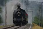 eb-3-5 33005 zwischen Wettingen und Othmarsingen bei Fislisbach am durchdampfen.