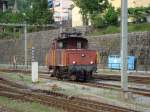 Eine Ee 3/3 noch im Rotbraunen Anstrich. Abgestellt im  ...