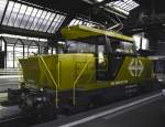 Ee 922 Ee 922 001-3 in Z�rich HB, 17. M�rz 2010, 13:00. Was sind denn das f�r Farben?