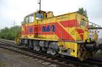 Die Lok EH 862 ist mit Rangieraufgaben besch�ftigt und hat ...