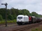 223 141 und V100 001 der e.g.o.o. stehen vor einen ...