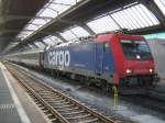 Re 484 020 mit ...  Simon B�tikofer 16.04.2011