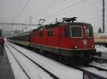 Re 4/4 II 11300 ...  Simon B�tikofer 30.12.2011