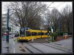 Tw 1520 der EVAG kurz vor der Haltestelle Aalto-Theater. Aufgenommen ...