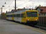 et-10 Am Montag ( 09.11.09 ) fanden diverse Schulungsfahrten zwischen Bludenz und Hohenems statt. Das Foto zeigt den SLP 98080 ( MBS 10.122 ) in Hohenems. Nach ca. 13 Minuten wurde wieder die Fahrt nach Bludenz als SLP 98081 angetretten.

Lg
