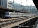 FS - ETR 470.006 im Bahnhof Chiasso am 30.09.2011  ...
