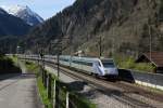 Ein Cisalpino am 25.04.2012 bei Silenen.  ...