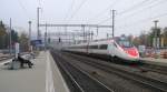 Ein Triebzug der SBB, ...  Hannes M�ller 15.11.2011