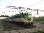 EU07-130 mit dem KM-11314 Mazowia in Płock (Abfahrt: 4:55), 29.06.2009 ...