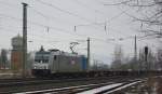 185 672-3 mit Containerzug ...  Jens Baumhauer 27.01.2010