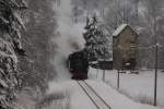 Fichtelbergbahn Die Freitaler 99 771 ist derzeit als Ersatz f�r 99 786 auf der Fichtelbergbahn unterwegs. Hier am 22.01.2010 in Hammer-Unterwiesenthal.