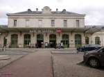 Bahnhofsgebäude von Saintes. 
1867 von der Compagnie des Chemins de Fer des Charentes mit der Strecke Rochefort - Saintes eröffnet.  
2014-07-19 Saintes