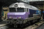 Diesellok 572138 mit en voyage Bemalung am 29.05.2016 in Paris Ost.