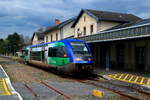 Mit dem TER aus Brive-la-Gaillarde ist X 73512 am 04.04.2017 in Ussel angekommen.