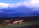x2747 bei St.Michel les Portes auf der landschaftlich usserst sehenswerten Strecke Grenoble - Clelles - Veynes, 02.05.1998.