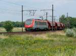 Die franzsische  Astride  36023 kommt mit einem Gterzug vom Antwerpener Hafen.